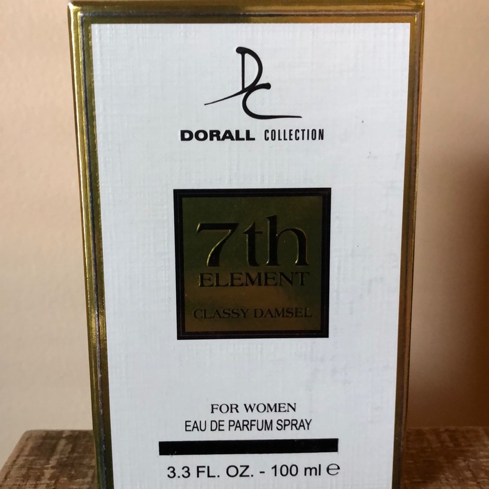 7 th  element classy our version of Chanel